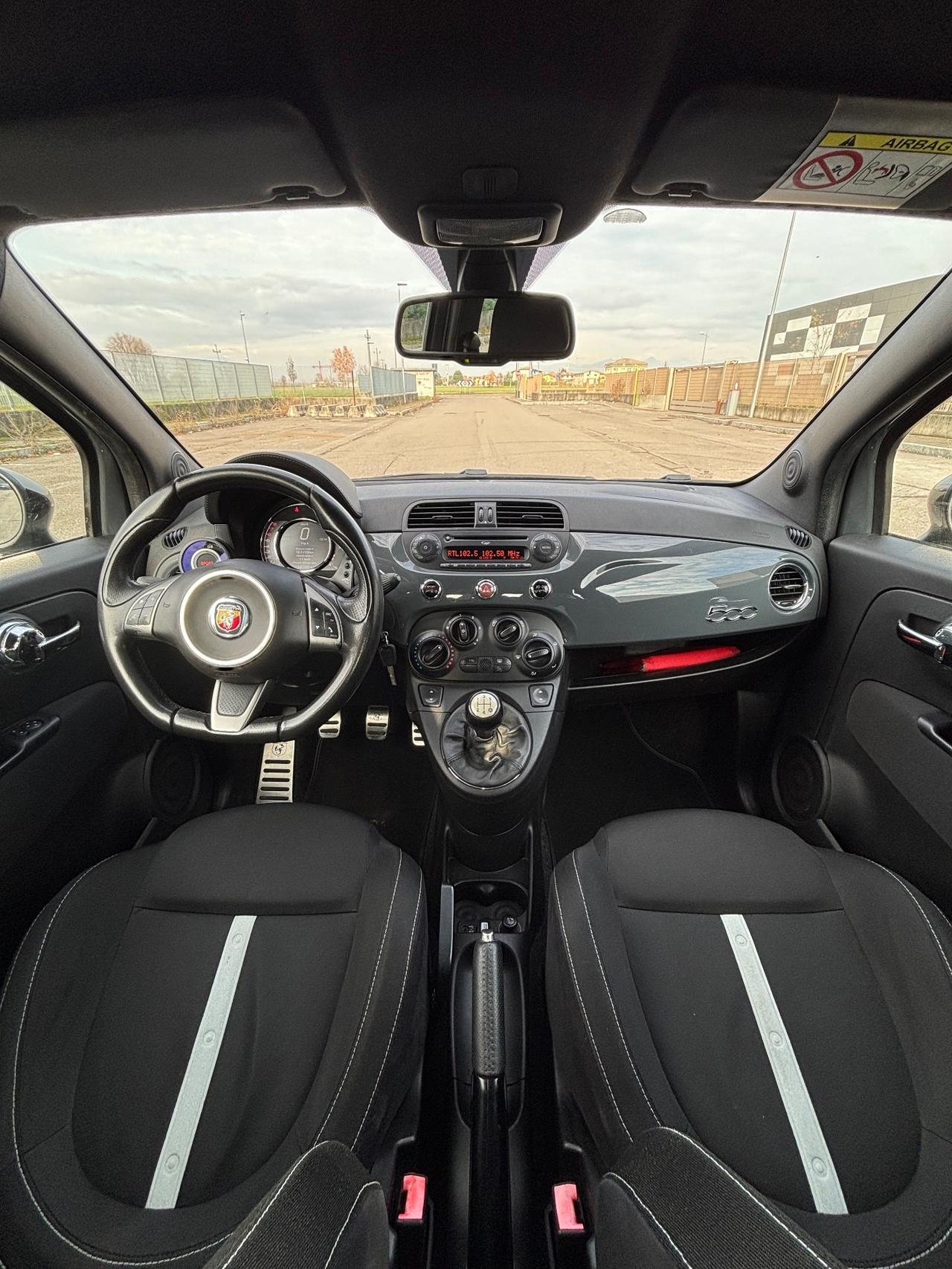 Abarth 595 1.4 Turbo T-Jet 140 CV