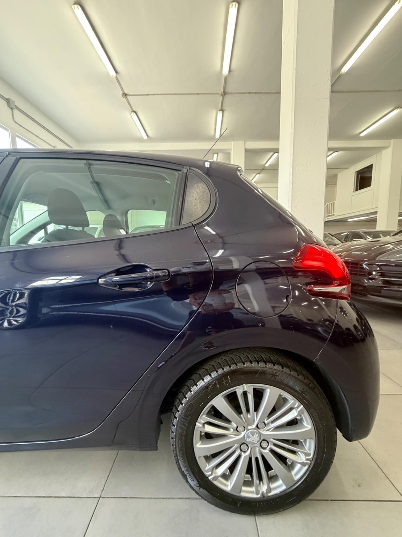 Peugeot 208 BlueHDi 75 5 porte Active FINANZIABILE