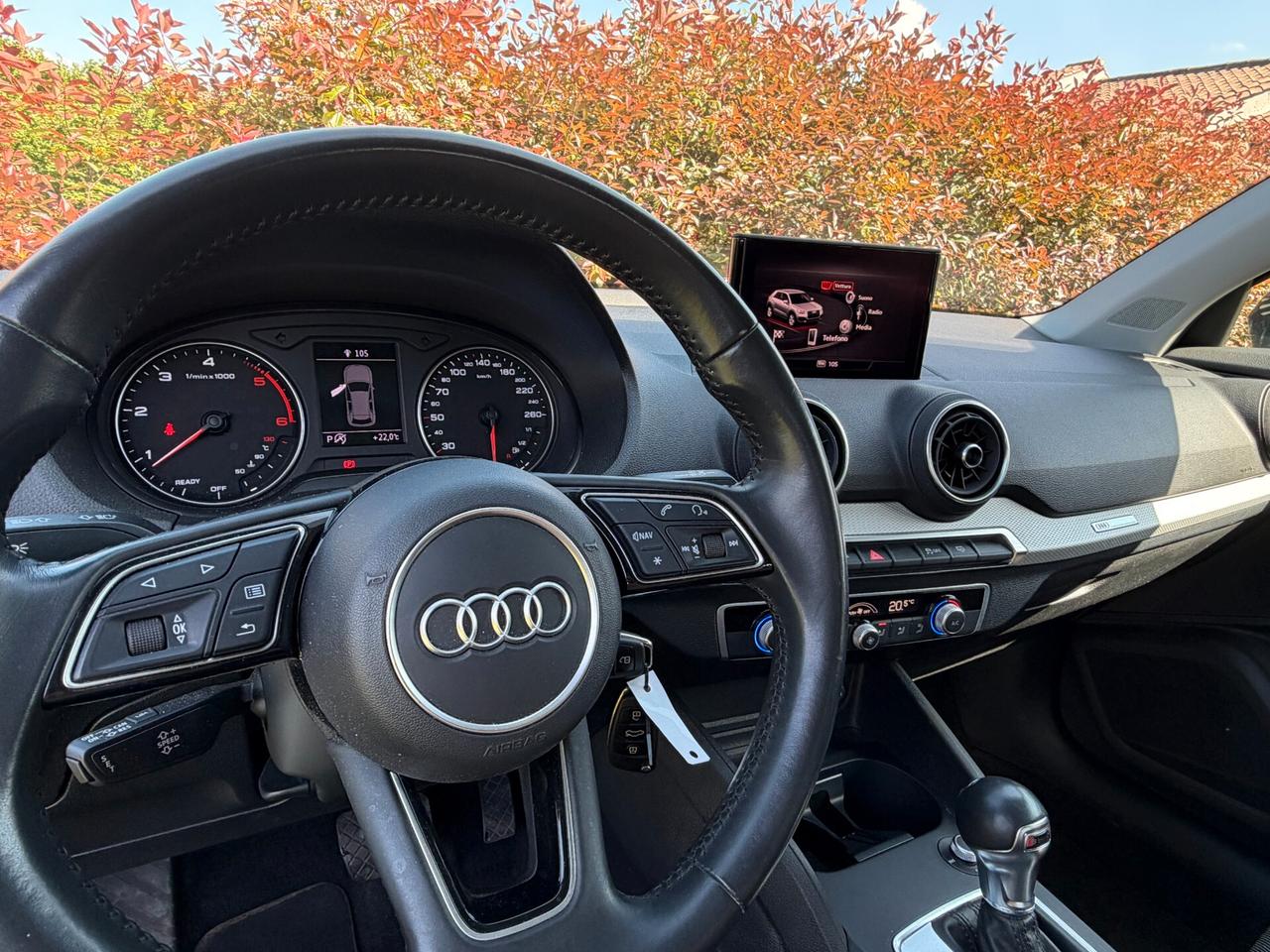 Audi Q2 30 TDI S tronic Business Design