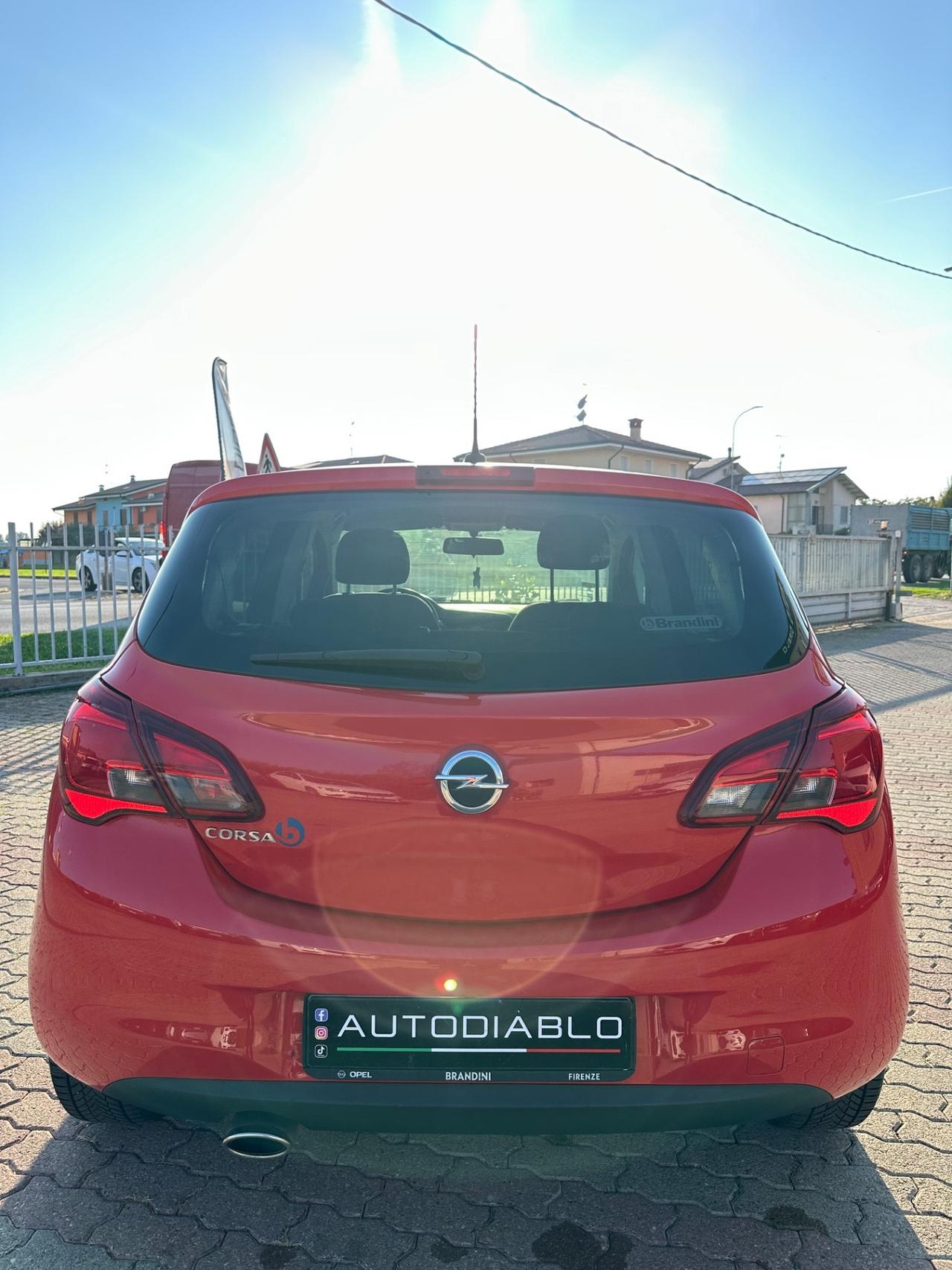 Opel Corsa 1.4 90CV GPL Tech 5 porte b-Color