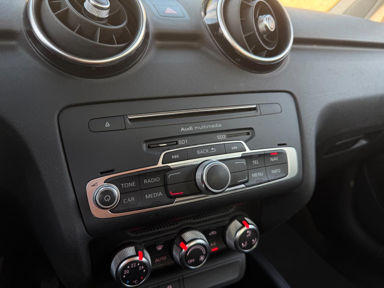 Audi A1 SPB ADMIRED/1.4 TDI 90CV/NAVI/NEOPATENTATI