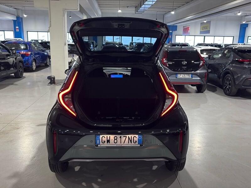 Toyota Aygo X Aygo X 1.0 VVT-i 72 CV 5 porte Lounge