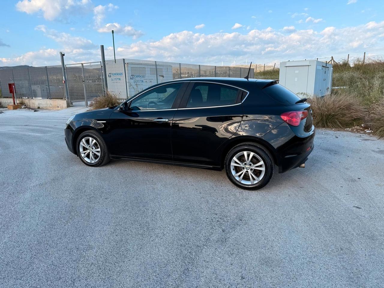 Alfa Romeo Giulietta 1.6 JTDm-2 105 CV Progression