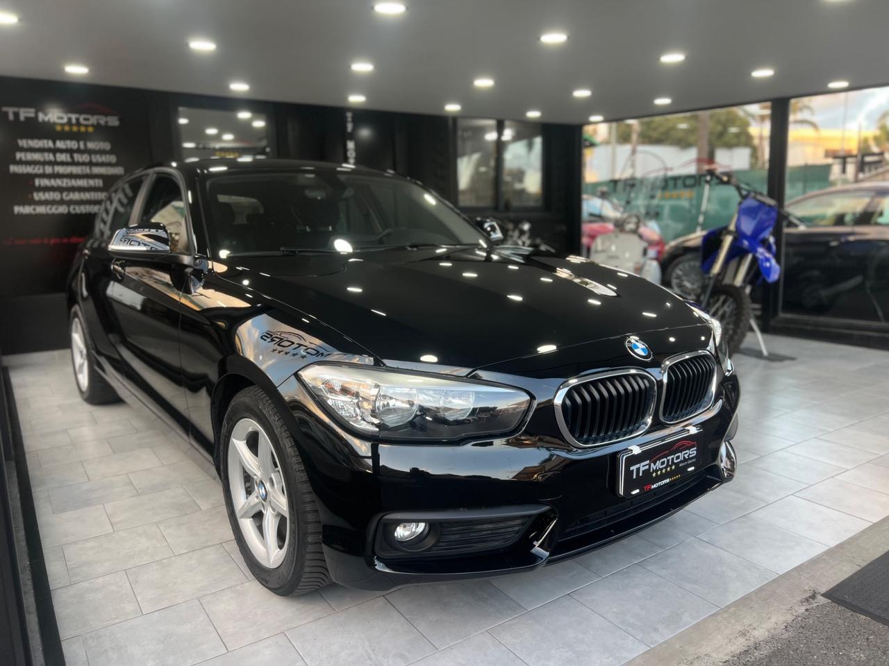 Bmw serie 1 116d SOLO 64.000KM - 2019