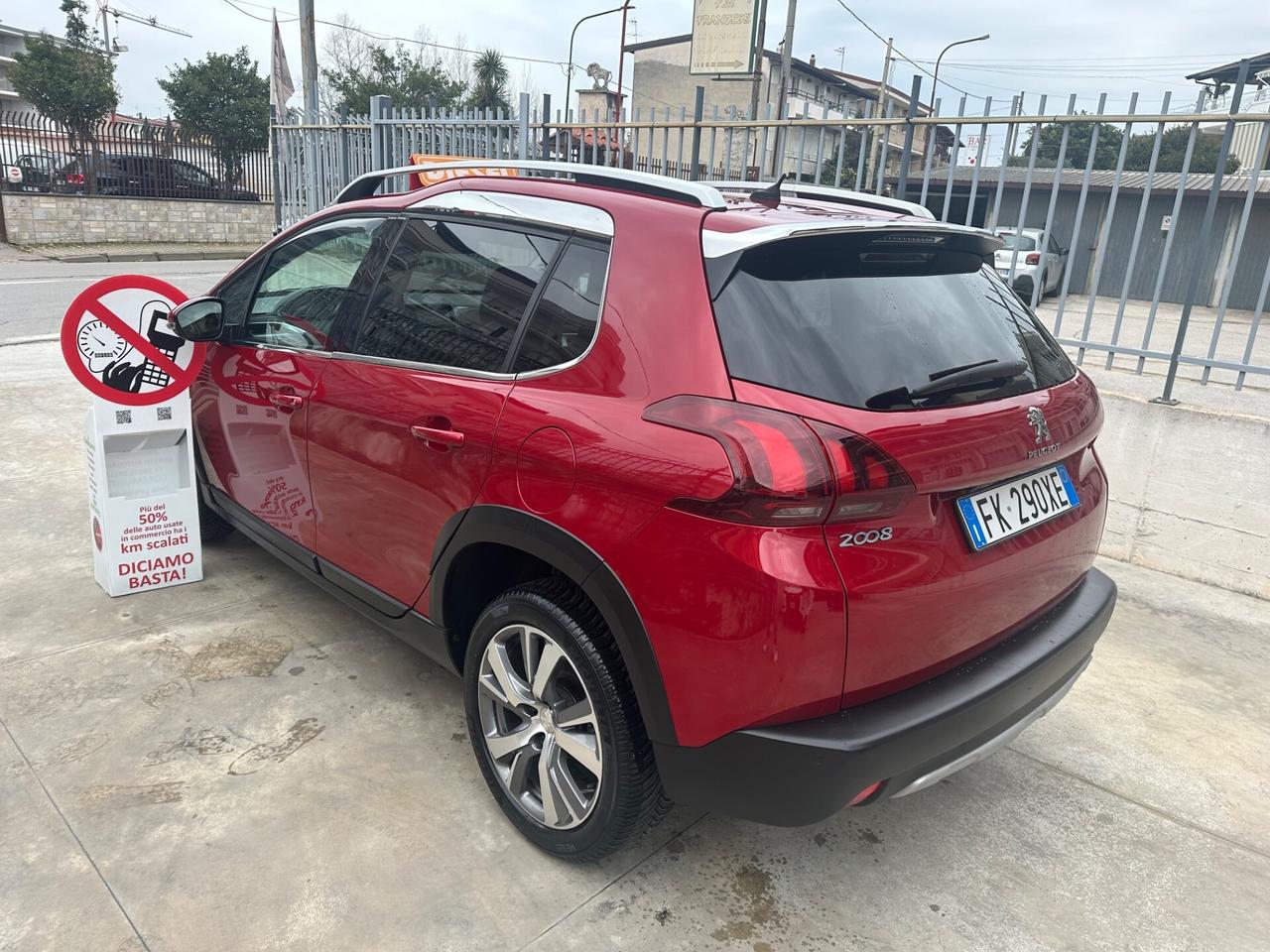 Peugeot 2008 BlueHDi 100 Allure
