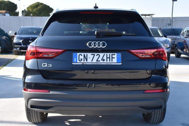 AUDI Q3 35 TDI S tronic Business *Telecamera, Navi, LED*