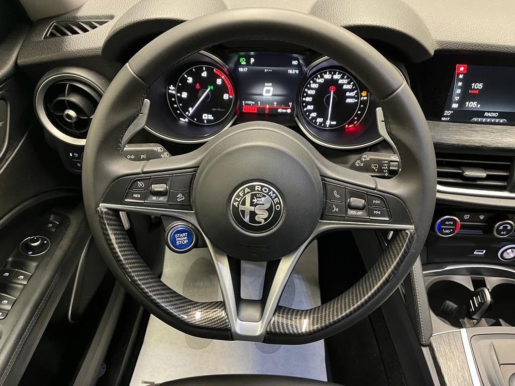 ALFA ROMEO Stelvio 2017 - Stelvio 2.2 t Executive Q4 210cv auto my19