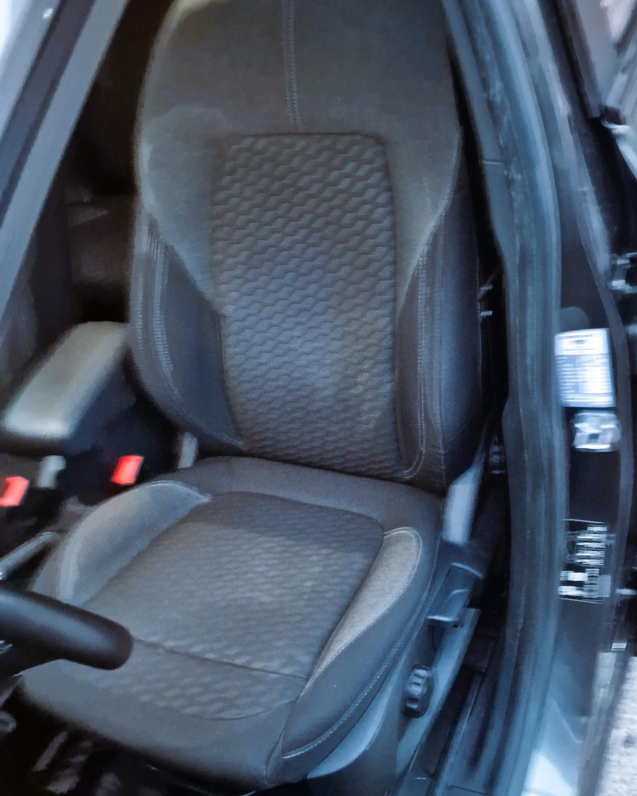 Ford Puma 1.0 EcoBoost Hybrid 125 CV S&S Titanium Design