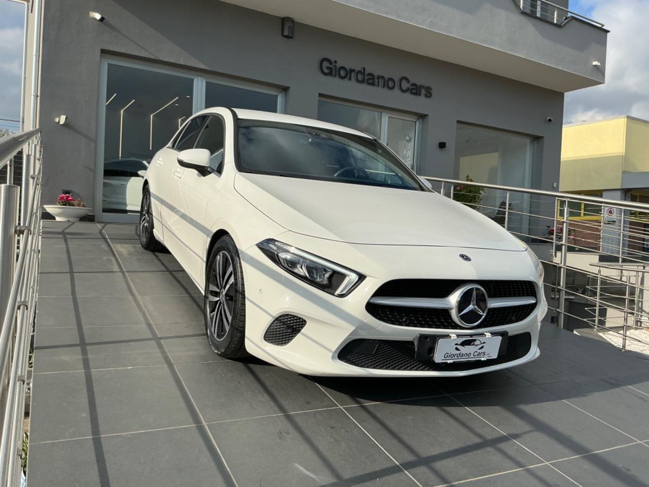 Mercedes-benz A 180 A 180 d Automatic Premium