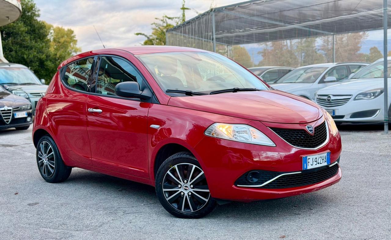 Lancia Ypsilon 2017 1,3 MJET OK NEOPATENTATI GARANZIA 12 mesi ! ! !