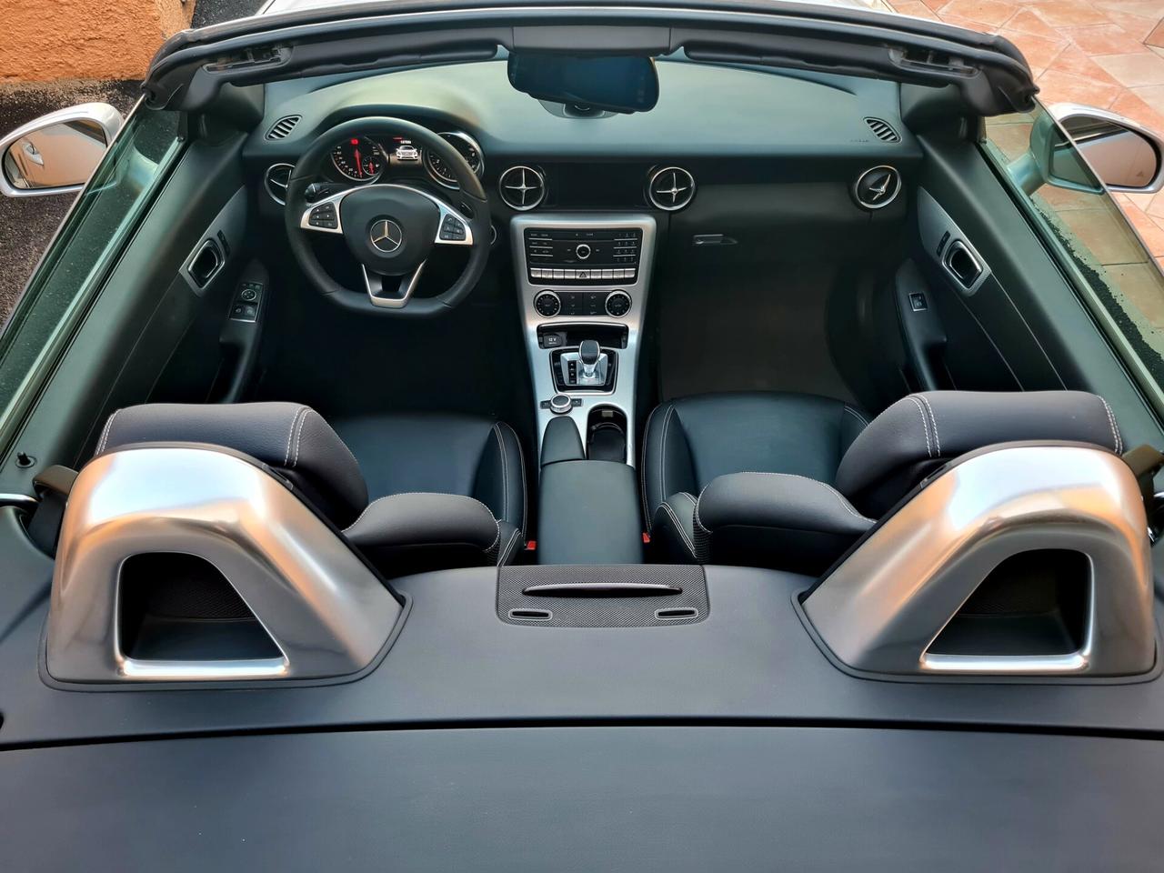 Mercedes SLC 200 Premium*AUTOM*NAVI*PELLE*CRUISE*