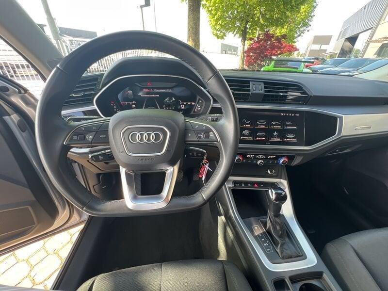 Audi Q3 35 TDI S tronic Business Advanced