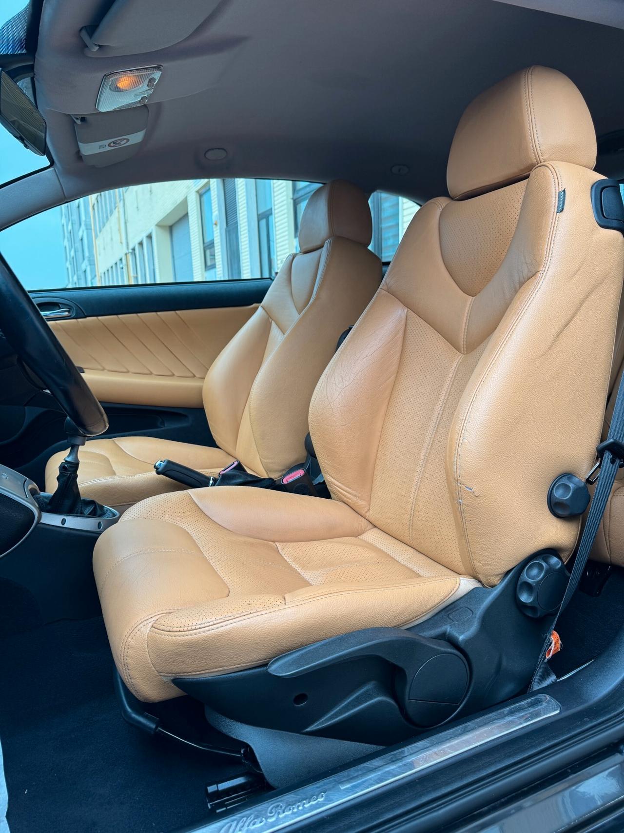Alfa Romeo GT 3.2 V6 24V MANUALE