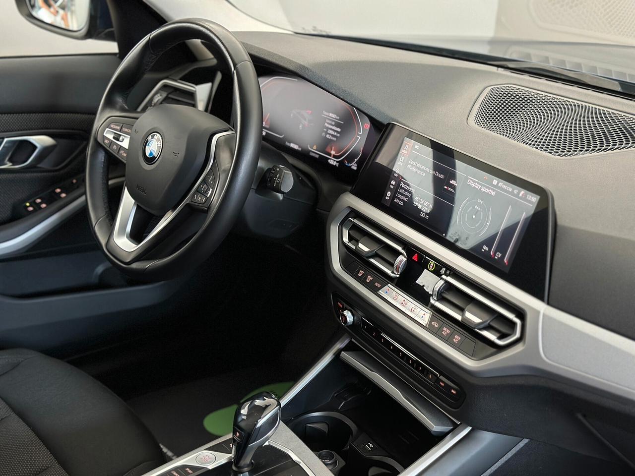 BMW 318d Touring MHEV Business Advantage auto
