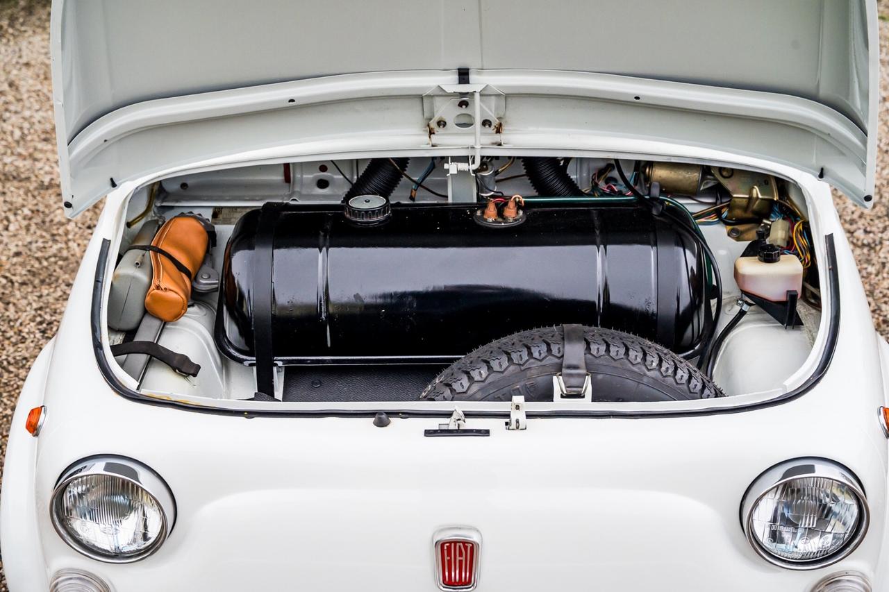 Fiat 500L ASI Targa Oro