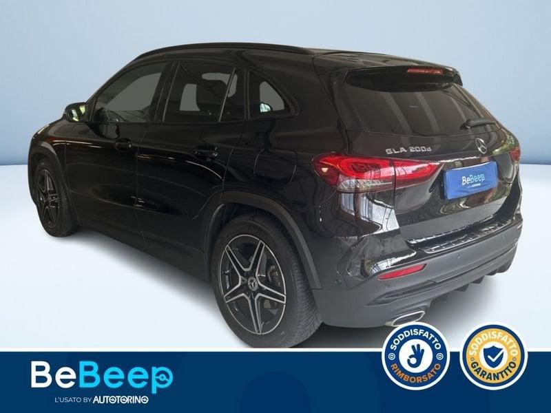 Mercedes-Benz GLA 200 D PREMIUM AUTO