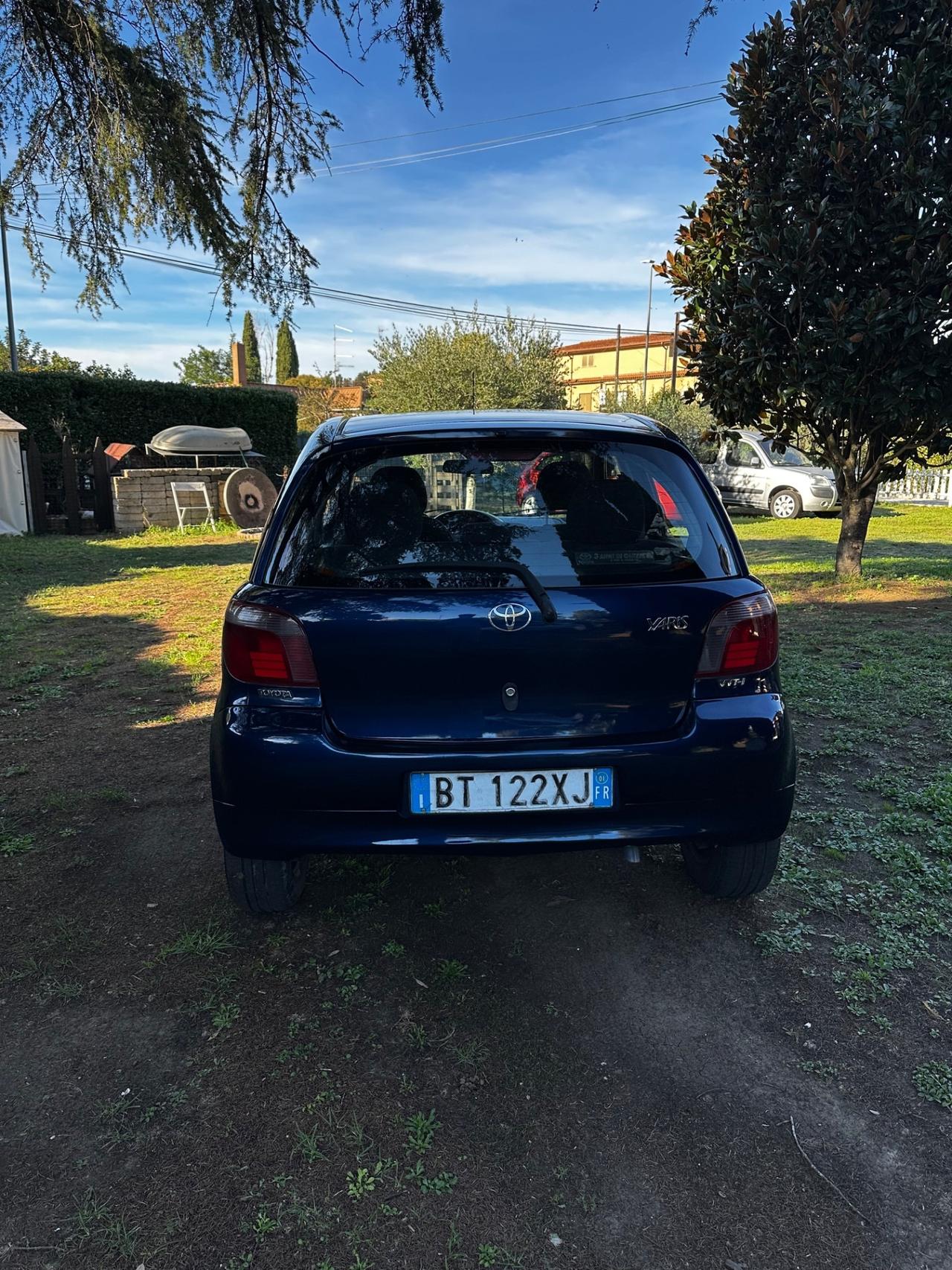 Toyota Yaris 1.0i 16V cat 3 porte Sol