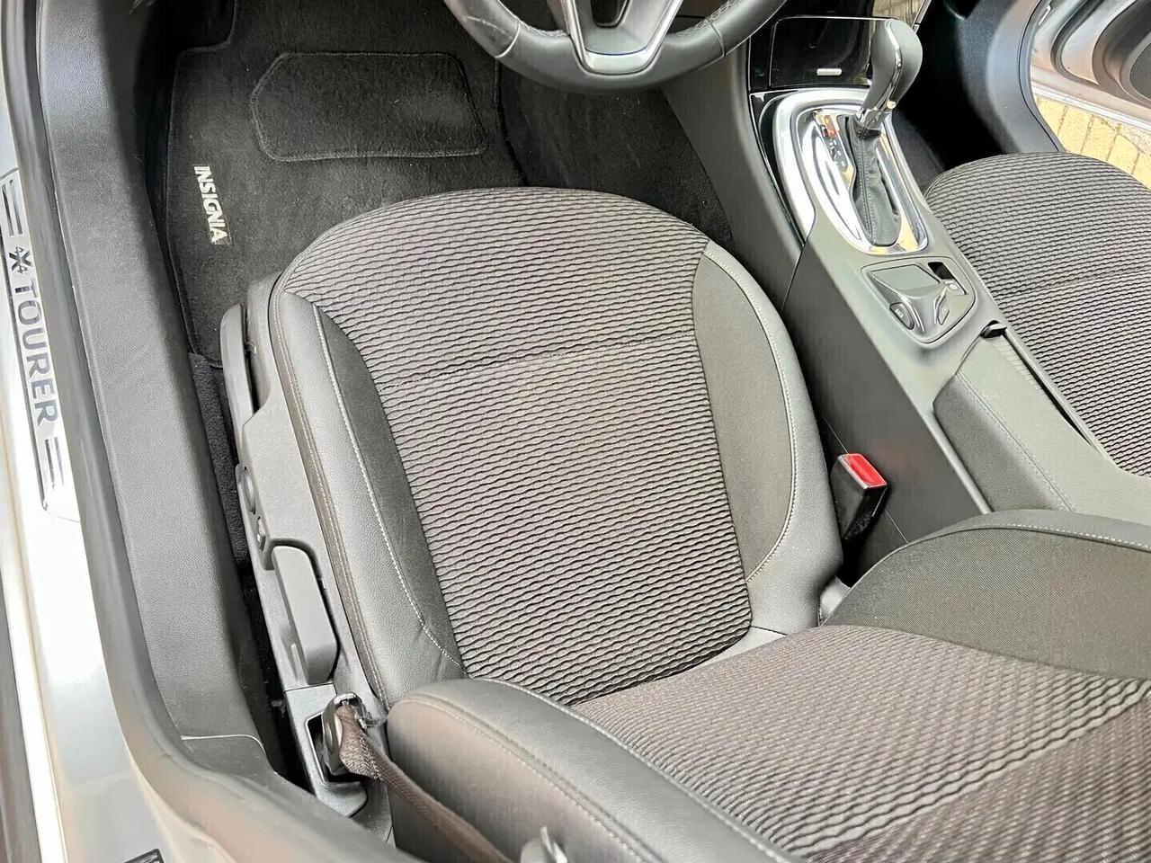 Opel Insignia 2.0 BiTurbo CDTI 4x4 aut. Country Tourer