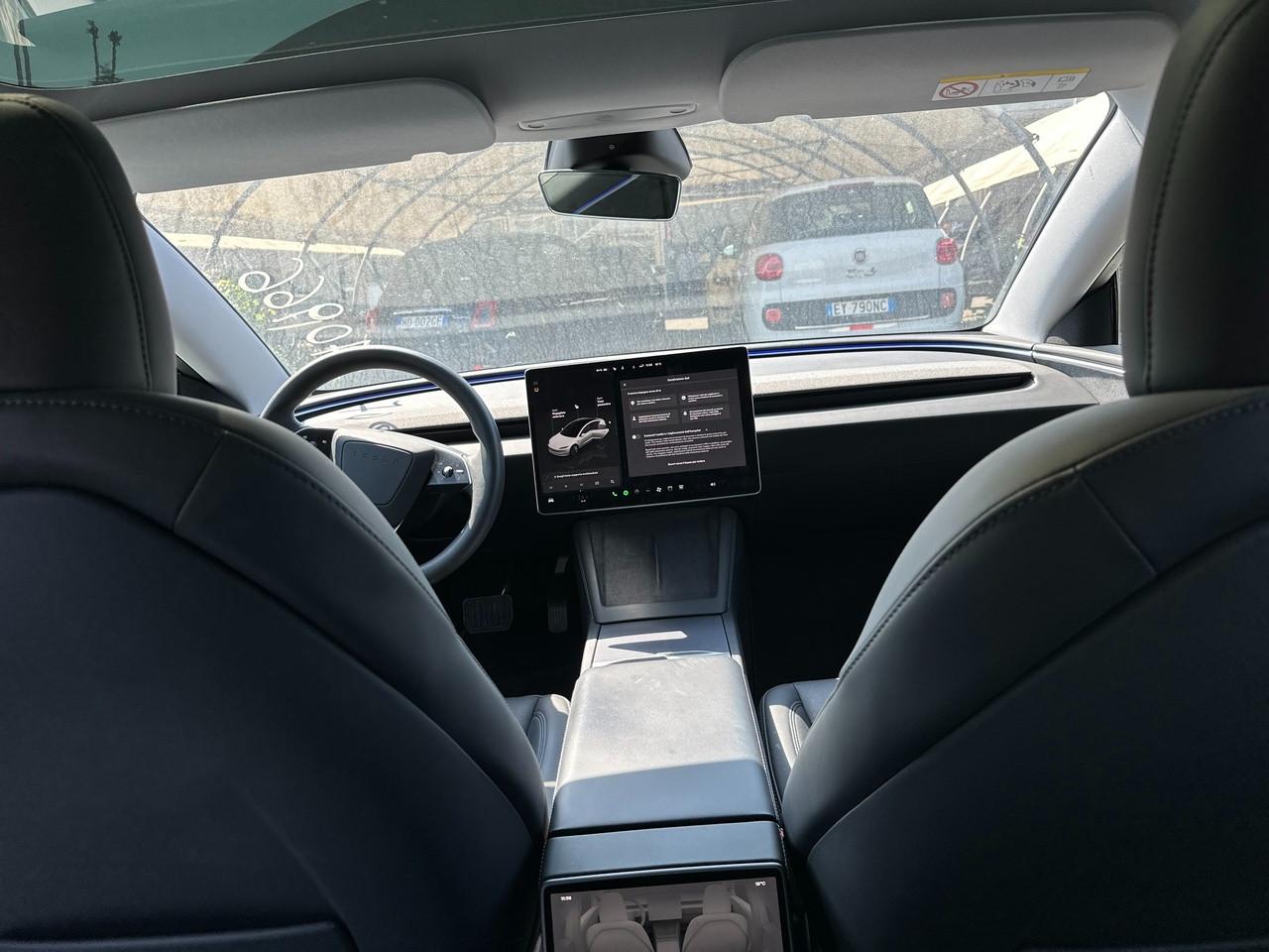 TESLA Model 3 - Model 3 Long Range Dual Motor awd