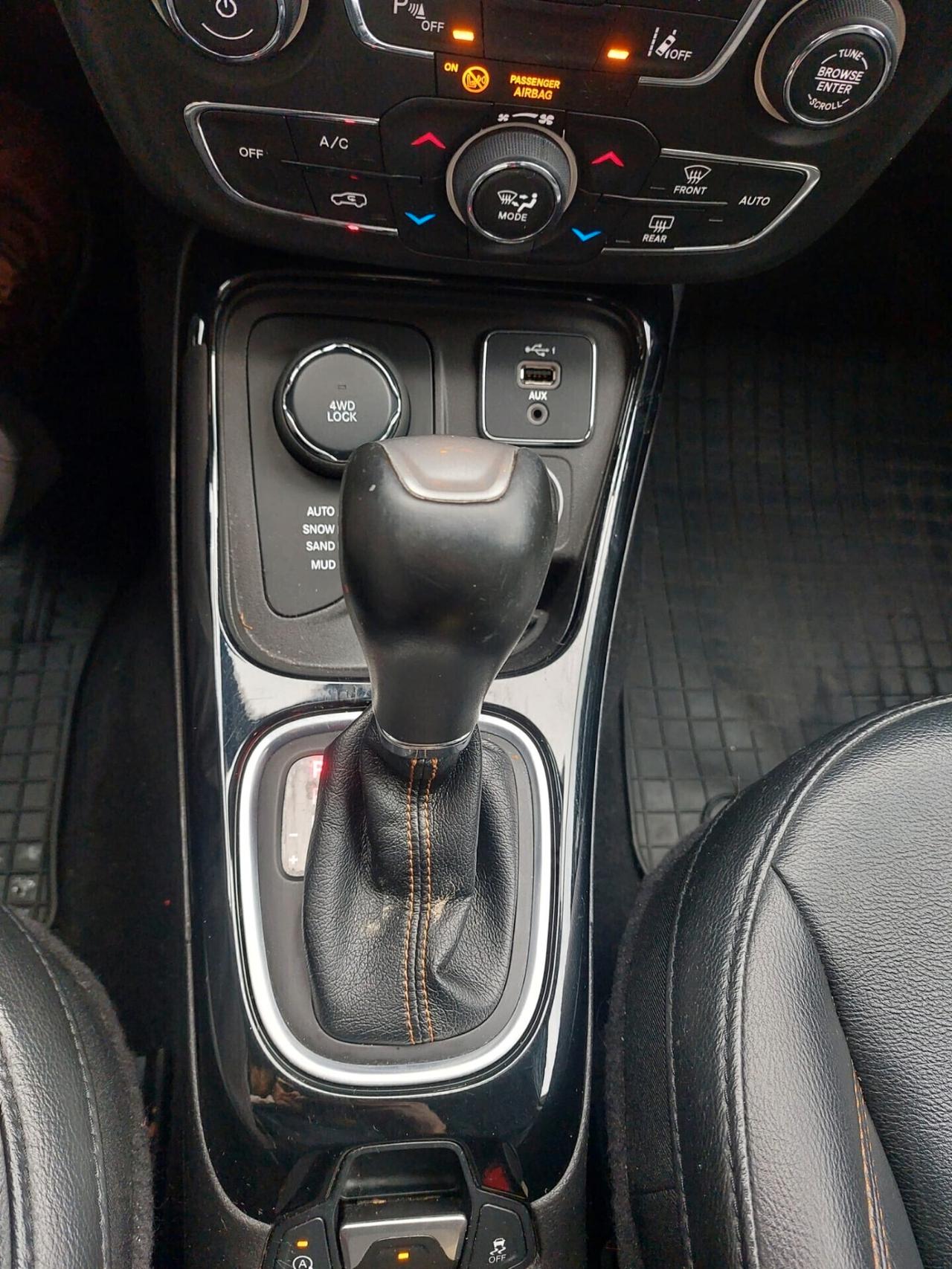 Jeep Compass 2.0 Multijet II aut. 4WD Limited UNICO PROP