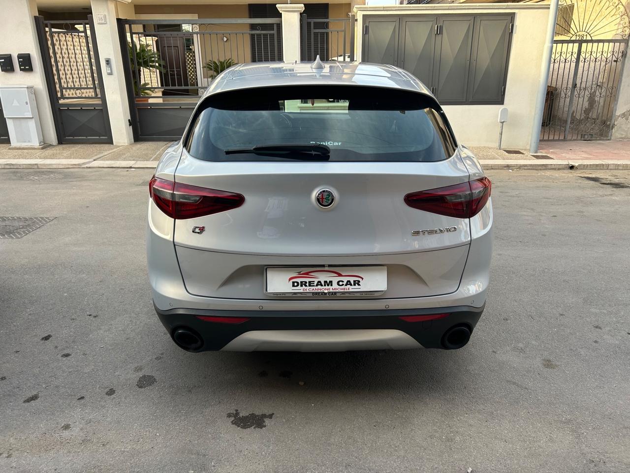 Alfa Romeo Stelvio 2.2 Turbodiesel 190 CV AT8 Q4 Executive