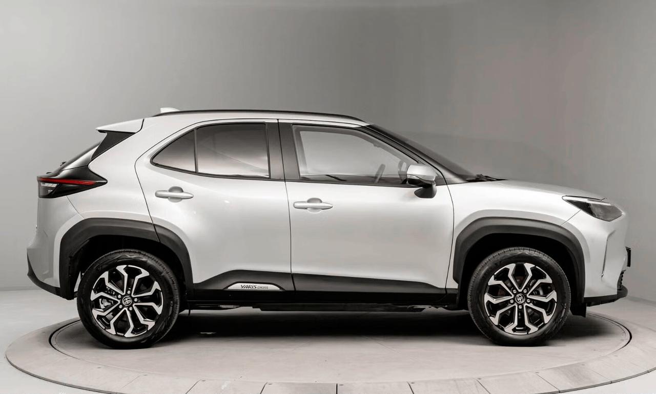 Toyota Yaris Cross AWD Hybrid