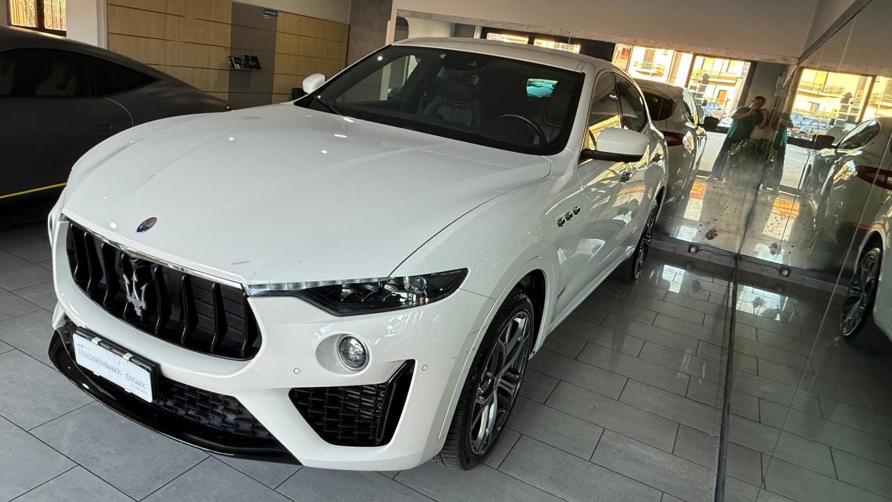 Maserati Levante V6 Gransport