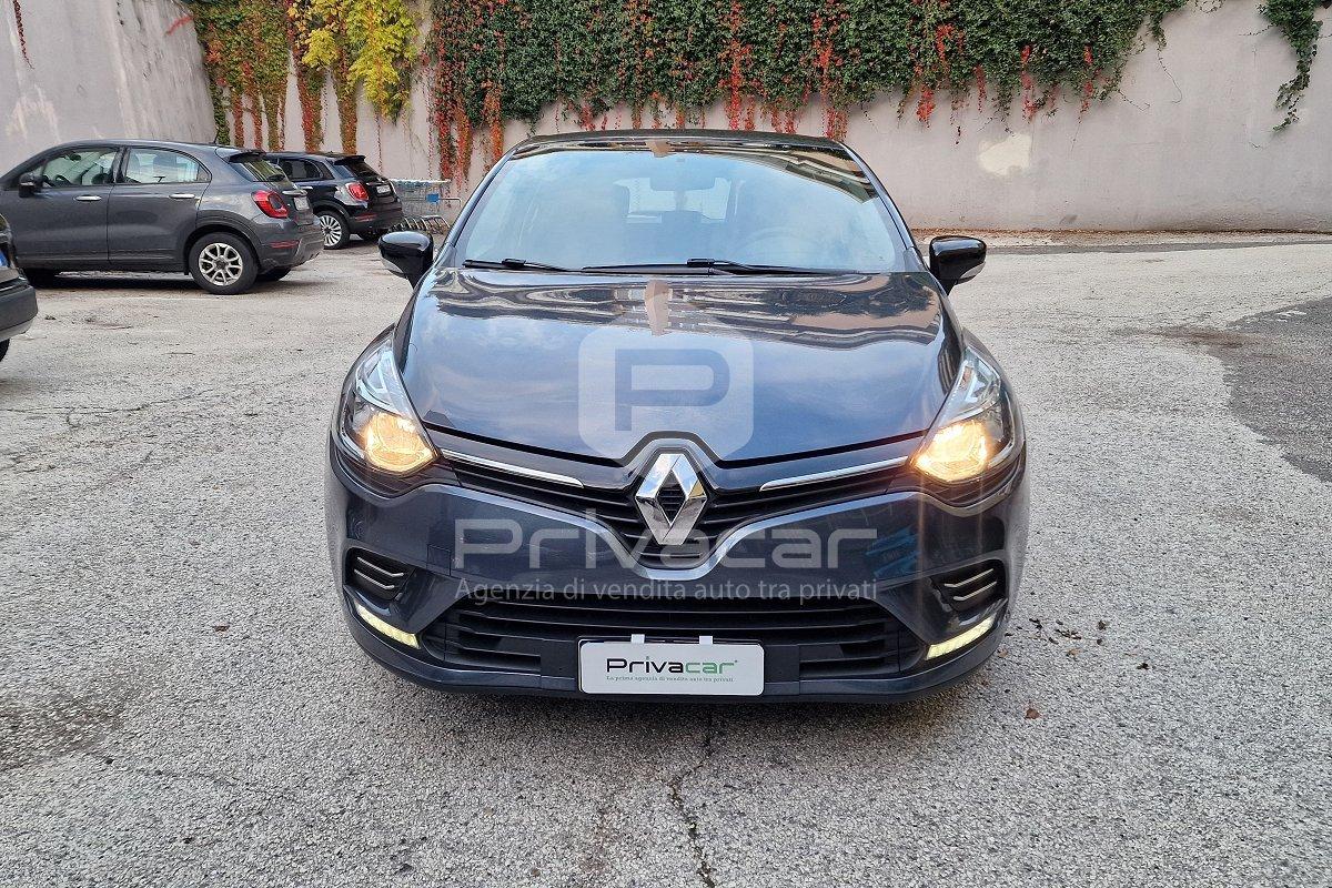 RENAULT Clio 1.2 75 CV 5 porte Duel2