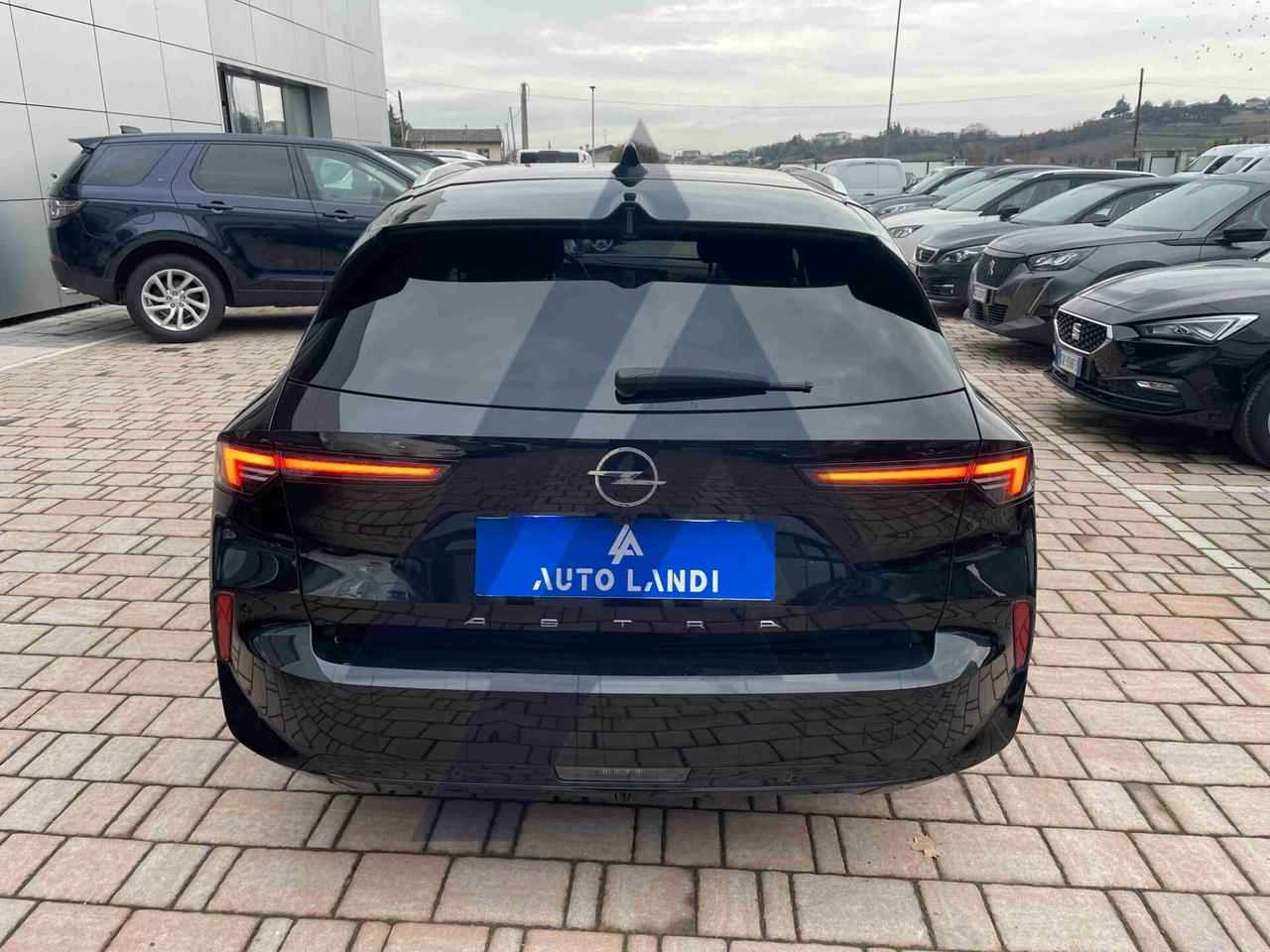 Opel Astra 1.5 Turbo Diesel 130 CV AT8 Sports Tourer Edition