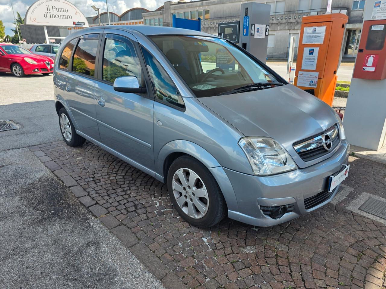 Opel Meriva 1.7 CDTI 101CV Cosmo con 252.000km Neopatentati ok