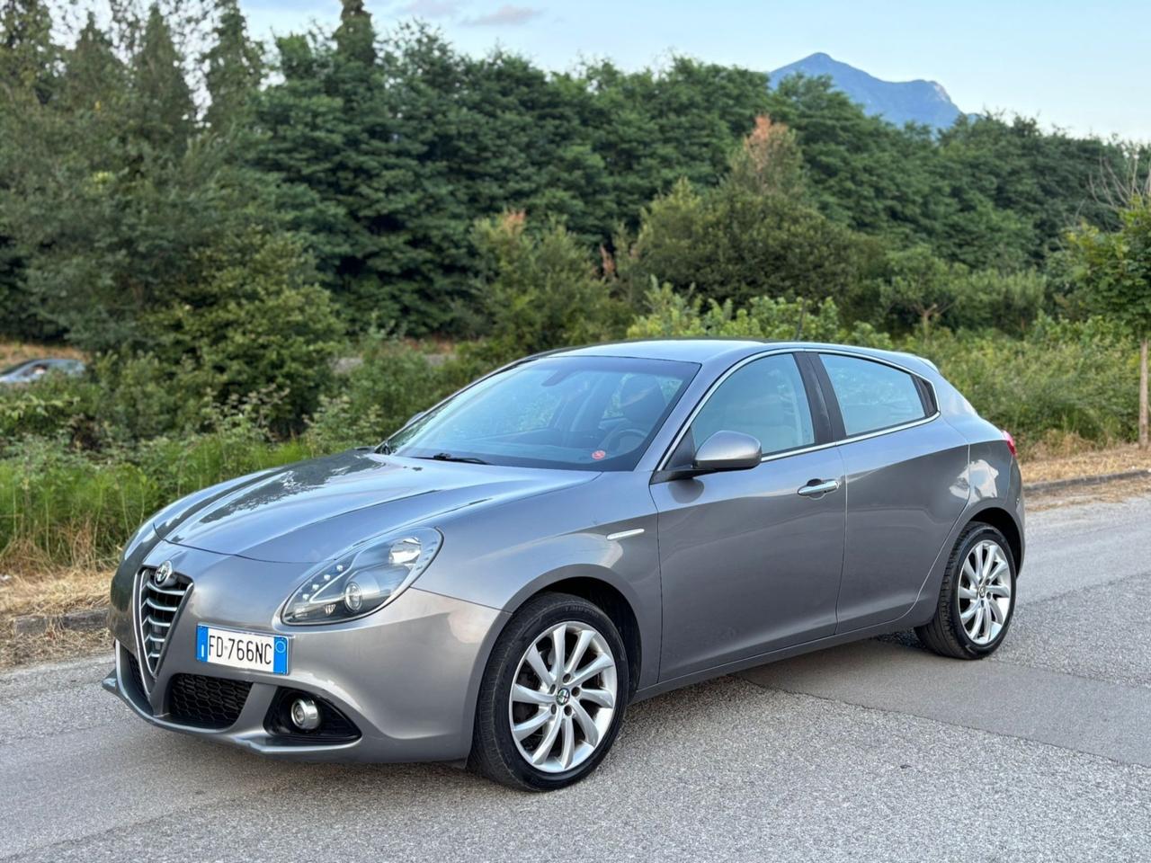 Alfa Romeo Giulietta 1.6 JTDm-2 120 CV Distinctive