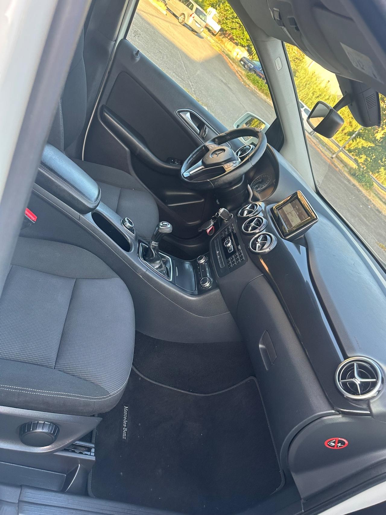 Mercedes-benz B 180 CDI Premium