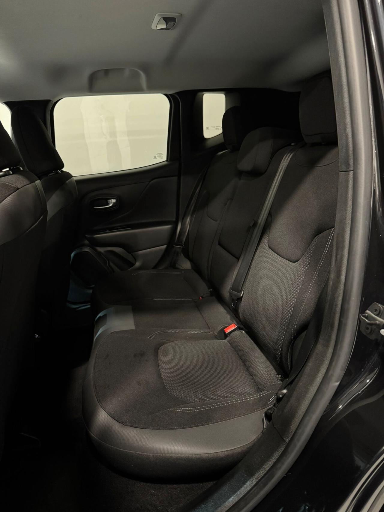 Jeep Renegade 1.6 Mjt DDCT 120 CV Night Eagle