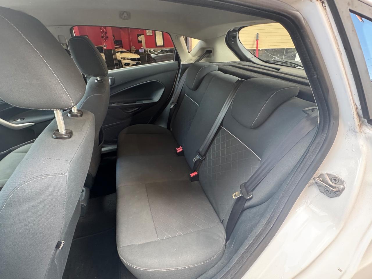 Ford Fiesta 1.4 TDCi 5p. Titanium