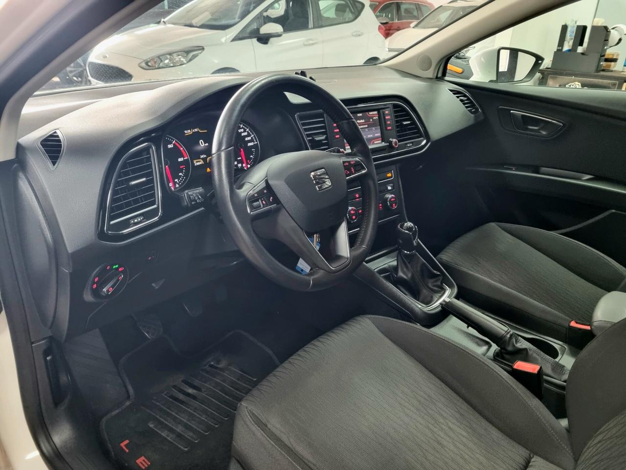 SEAT LEON 1.6 TDI 105 CV BUSINESS NAVI