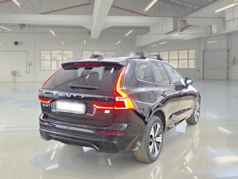 VOLVO XC60 T6 Plug-in AWD auto Plus Dark
