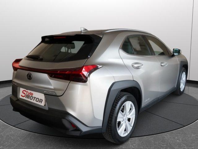 LEXUS UX 250h Business FULL HYBRID CERTIFICATA PARI AL NUOVO