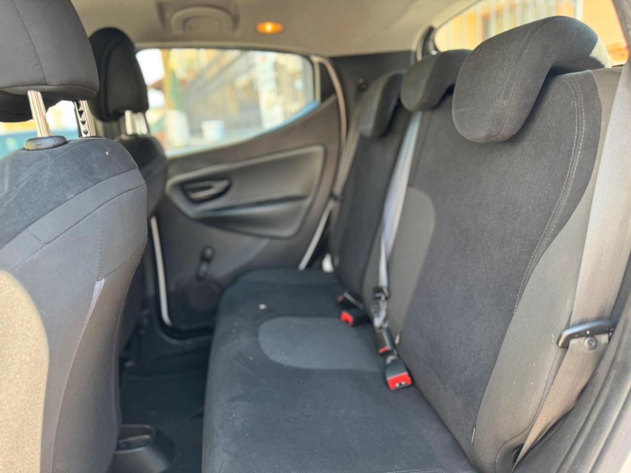 Lancia Ypsilon 1.2 69 CV 5 porte GPL Ecochic Elle