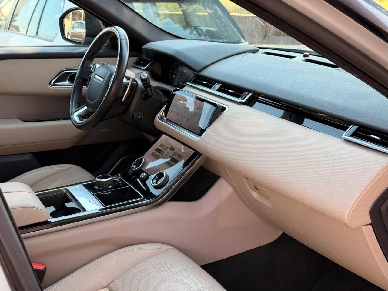 Land Rover Range Velar 2.0 TD4 180 CV R-Dynamic HSE