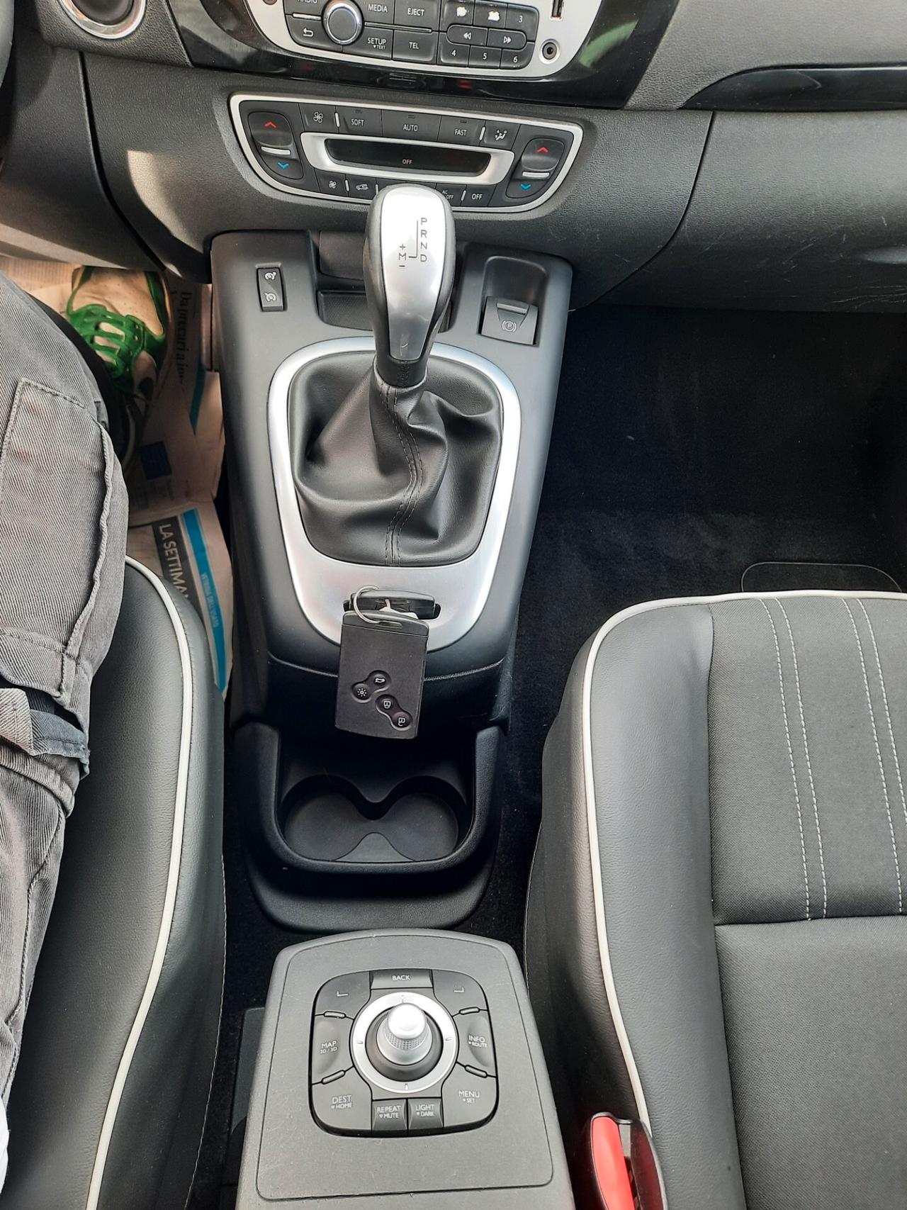 Renault Scenic Scénic XMod 1.5 dCi 110CV UNICO.PRO