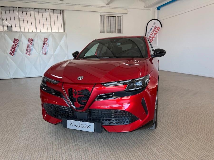 Alfa Romeo Junior 1.2 145 CV Hybrid eDCT6 Q4 Intensa Km 1200 ROSSO BRERA 4X4