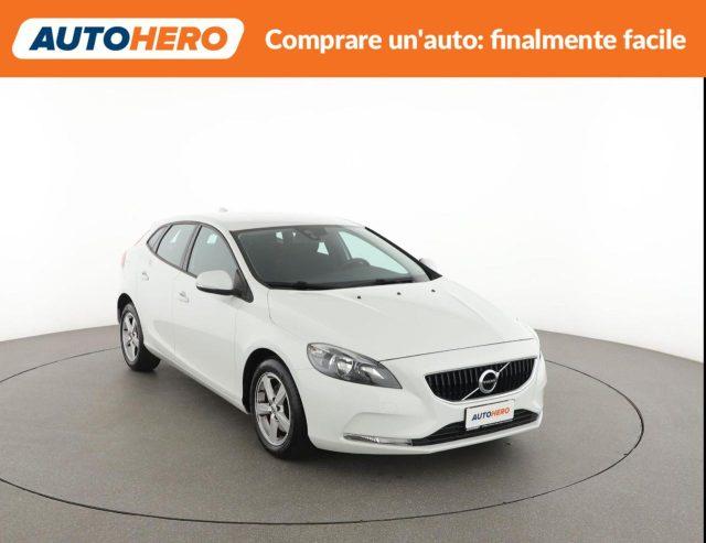 VOLVO V40 T2 Kinetic