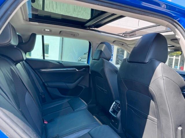 Skoda Octavia 1.5 G-TEC DSG SW Style TETTO APRIBILE