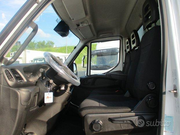 60C15 3000 150CV E6 FRIGO ATP FRCX 05/2028 8 PEDAN