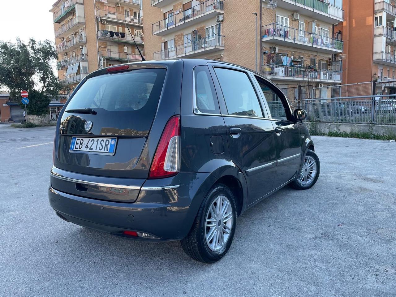 Lancia MUSA 1.3 Mjt 16V 95 CV S&S DPF Oro