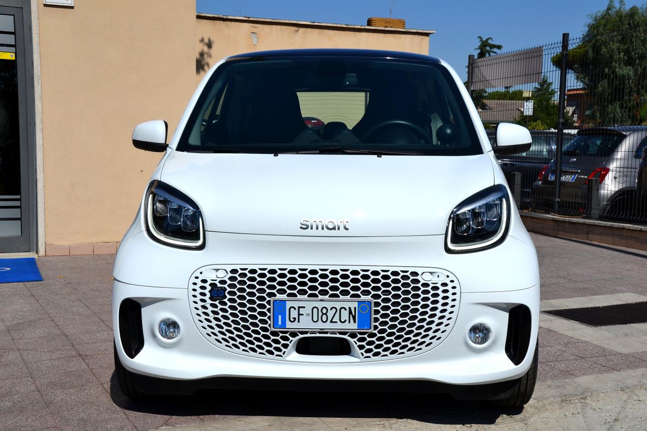 Smart ForTwo EQ PASSION **FARI LED*PREZZO VERO**CARICA RAPIDA**
