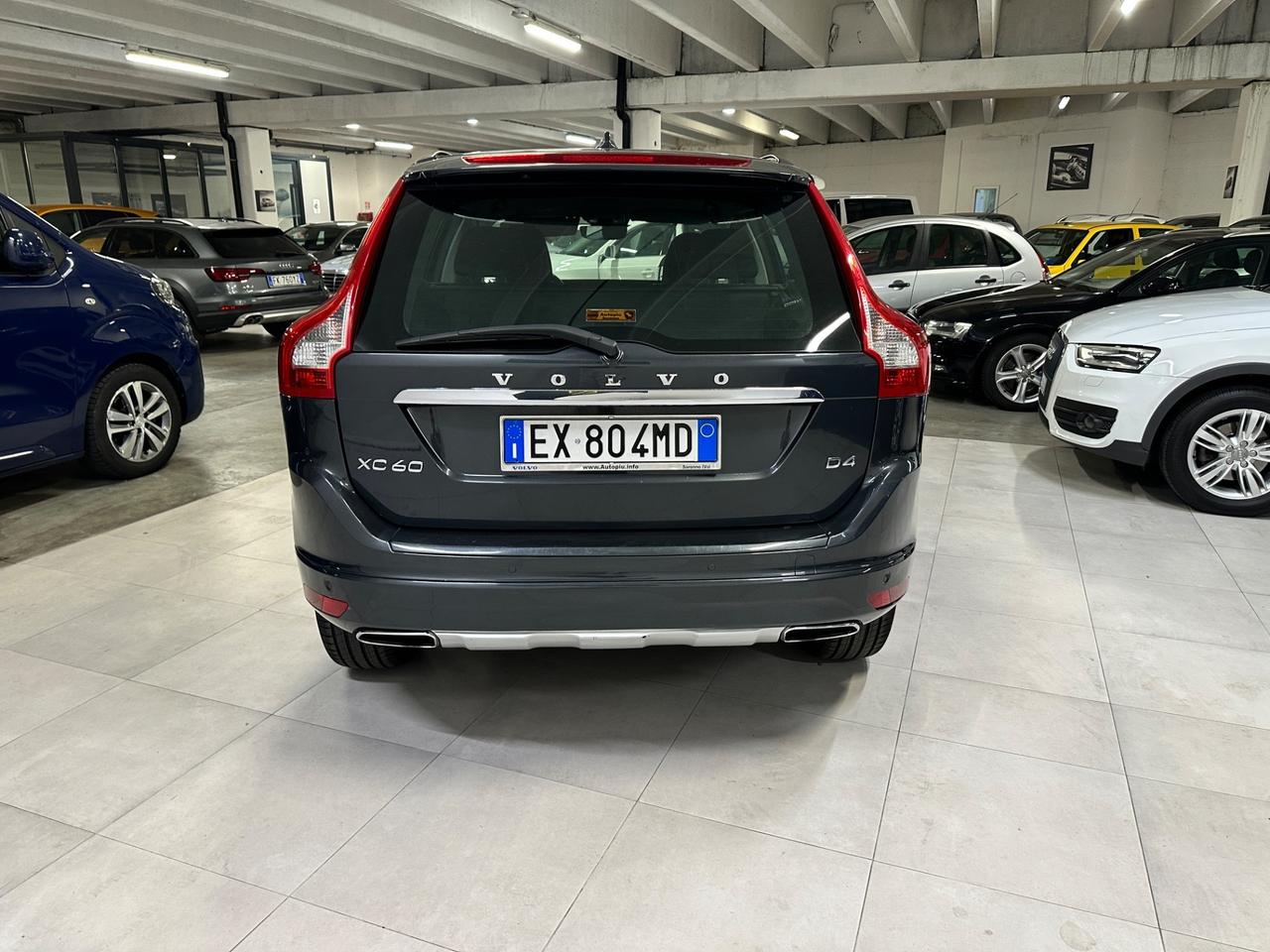 Volvo XC 60 XC60 D4 Geartronic R-design Momentum