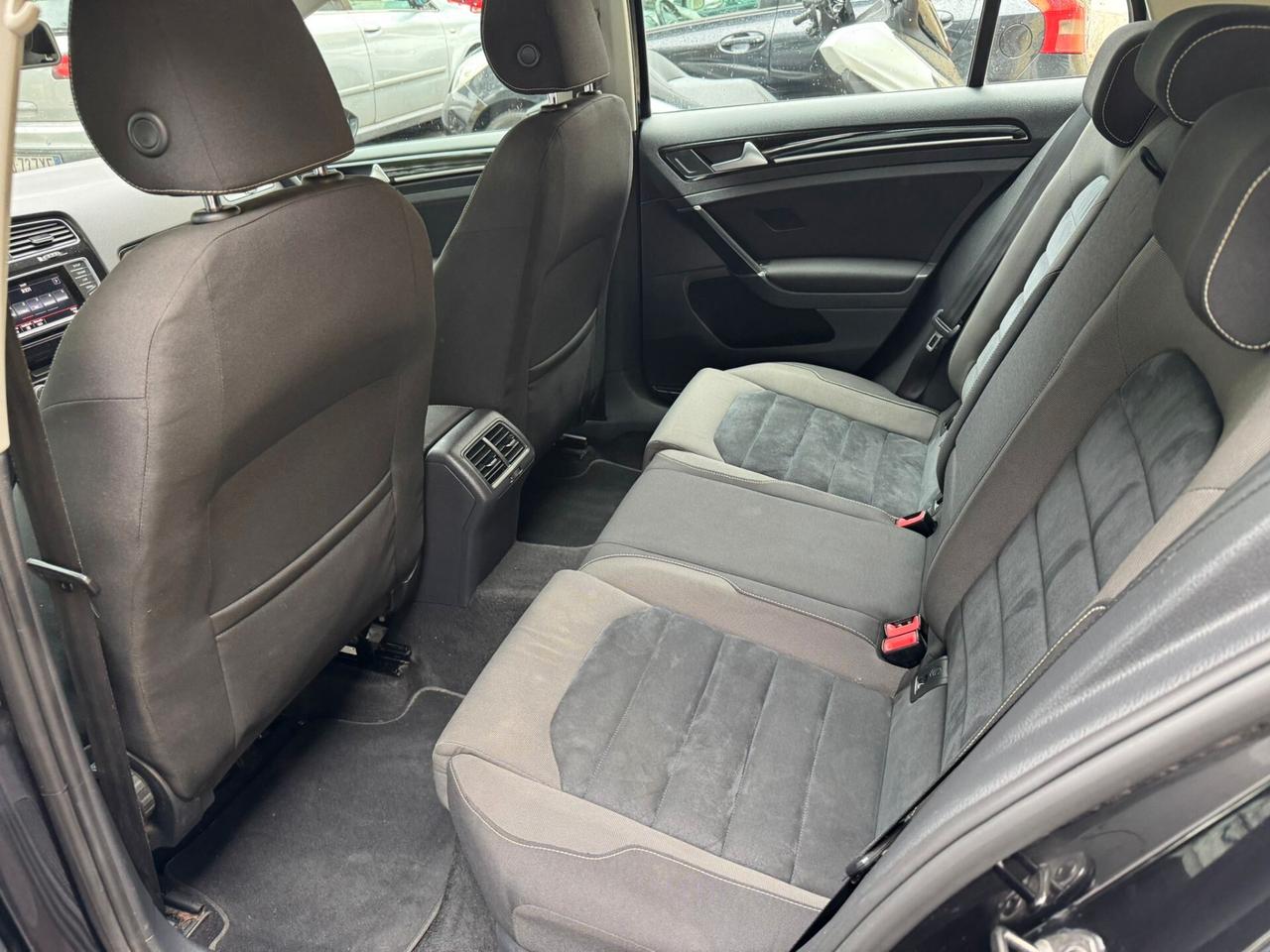 Volkswagen Golf 1.6 TDI 5p. Highline BlueMotion GARANZIA 1 ANNO