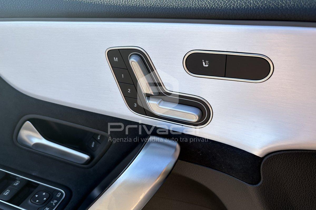 MERCEDES A 35 AMG 4Matic