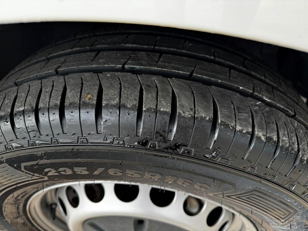 Mercedes-Benz Sprinter Cargo Van L2 H2